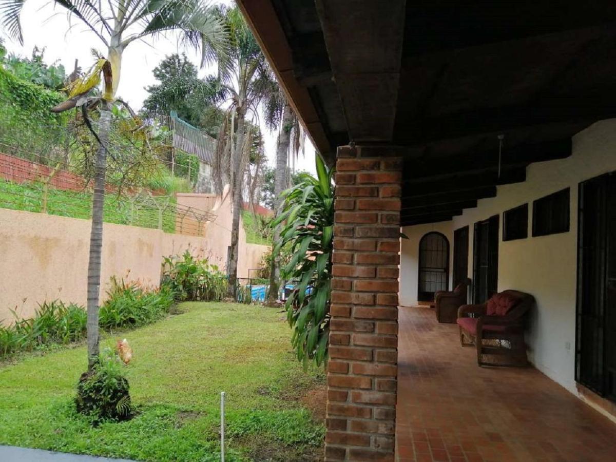 Casona Del Valle Potrerillos Екстериор снимка
