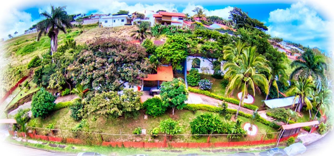 Casona Del Valle Potrerillos Екстериор снимка
