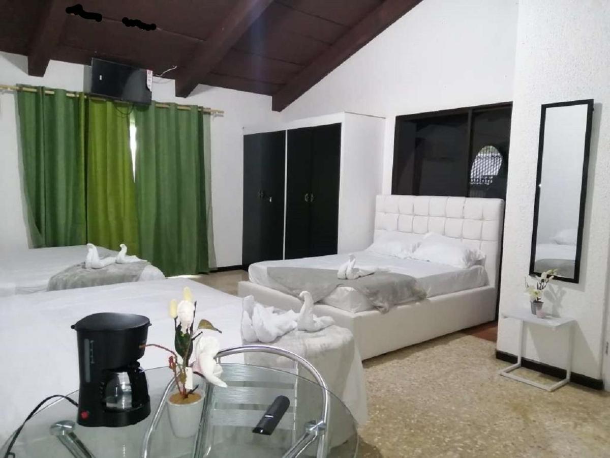 Casona Del Valle Potrerillos Екстериор снимка